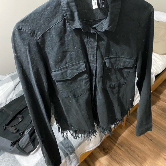 h&m divided black button up - Picture 2 of 2